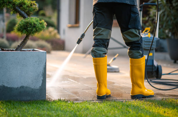 Why Choose Our Certified Pressure Washing Experts for Your Project Needs in Albany, KY?